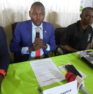 Roland SAWADOGO prenant la parole lors d’un atelier